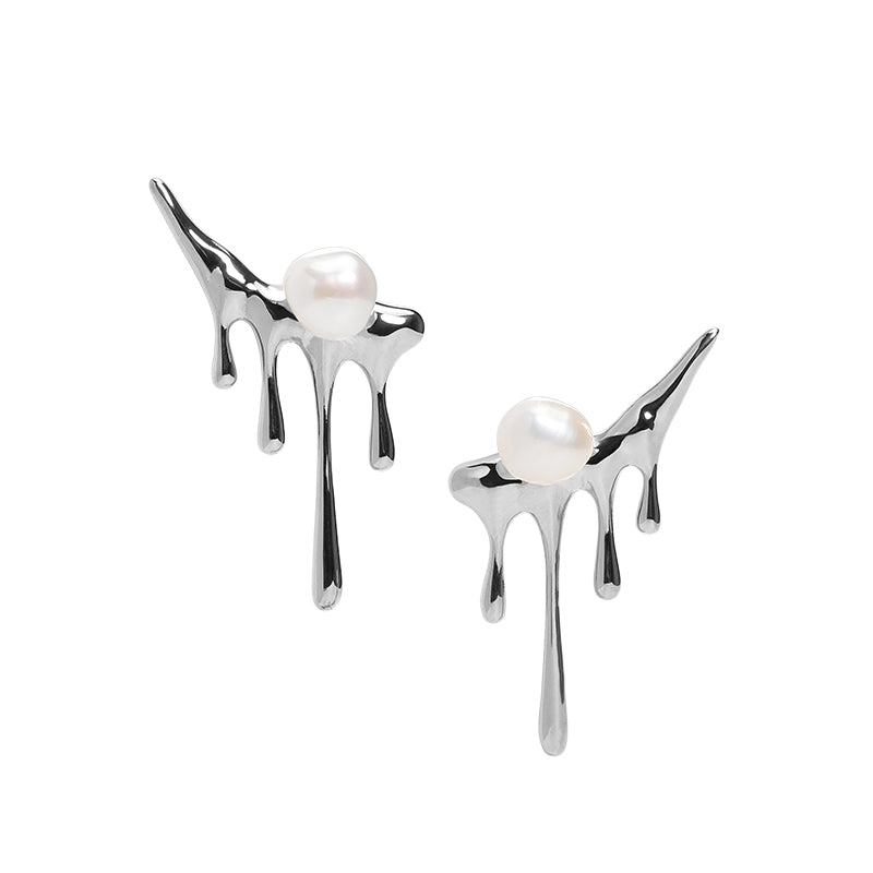 Silver Dripping Pearl Earrings
